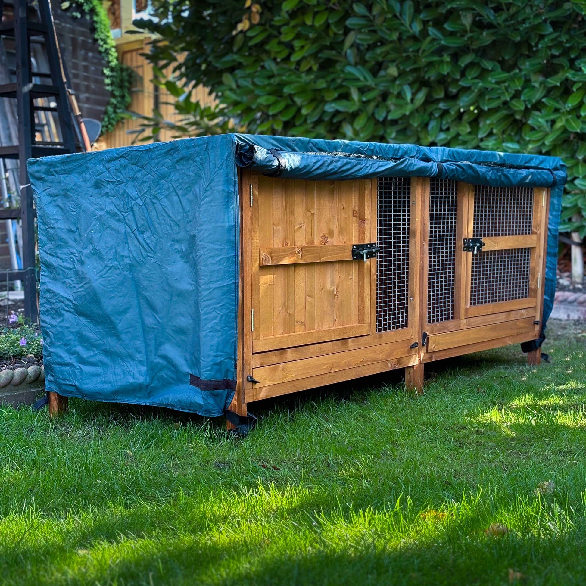 6ft Single Rabbit Hutch Rain Cover - Main Image