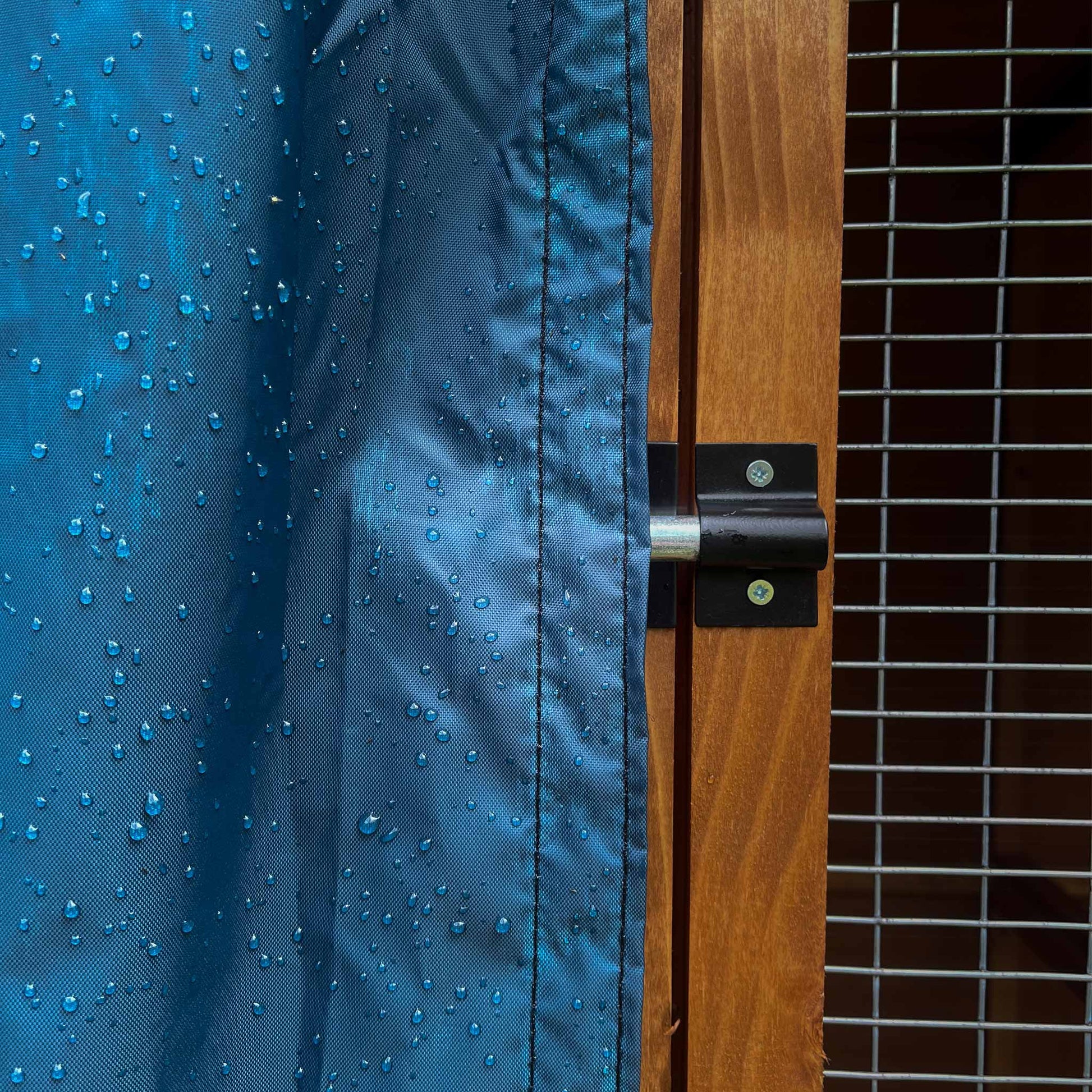 guinea pig hutch cover 4ft triple velcro front panel to gain acces to front doors